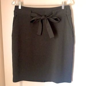 Banana Republic petite pencil skirt with belt